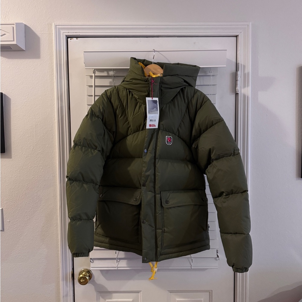 Fjällräven Expedition Down Lite Jacket - Men’s Medium - Green & Yellow